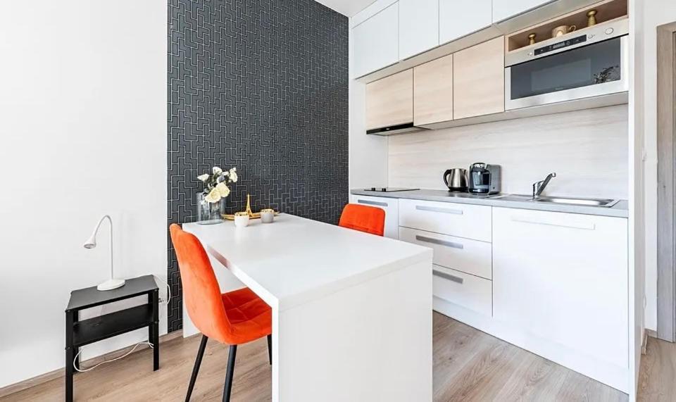 Apartement Blanc De Luxe Прага Экстерьер фото